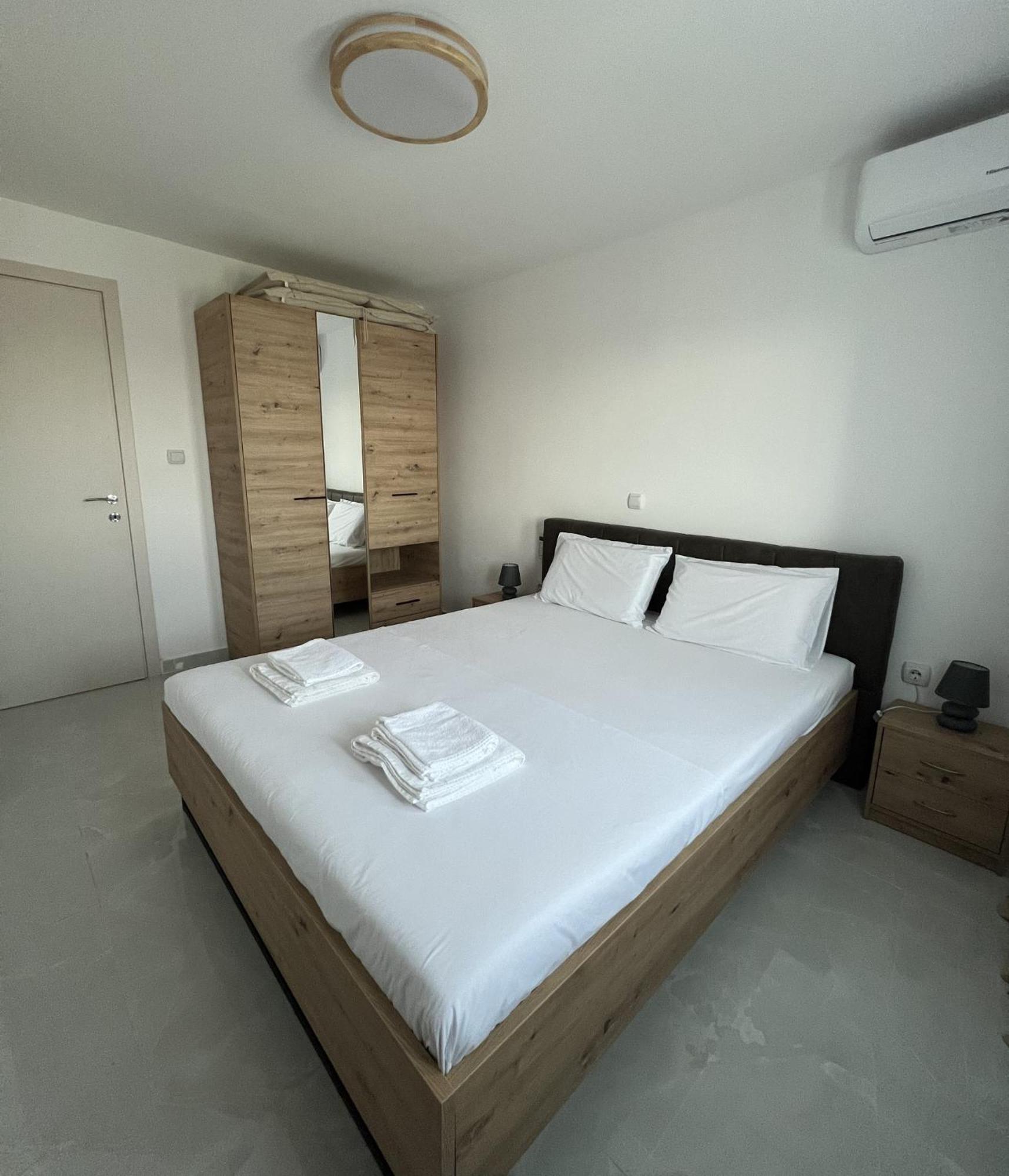 Potidea Apartments Nea Poteidaia Ngoại thất bức ảnh